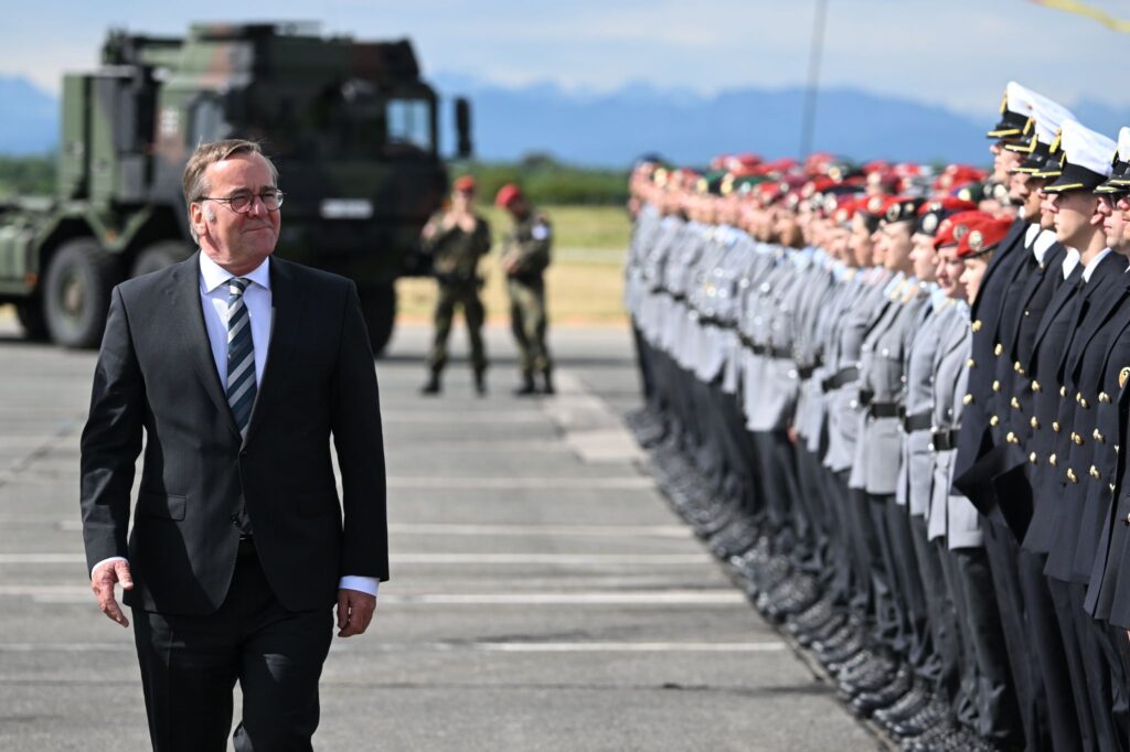 Strong Public Support Key to Military Strength, Says German Defence Minister