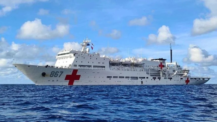 Chinese naval hospital ship concludes medical mission in Guinea